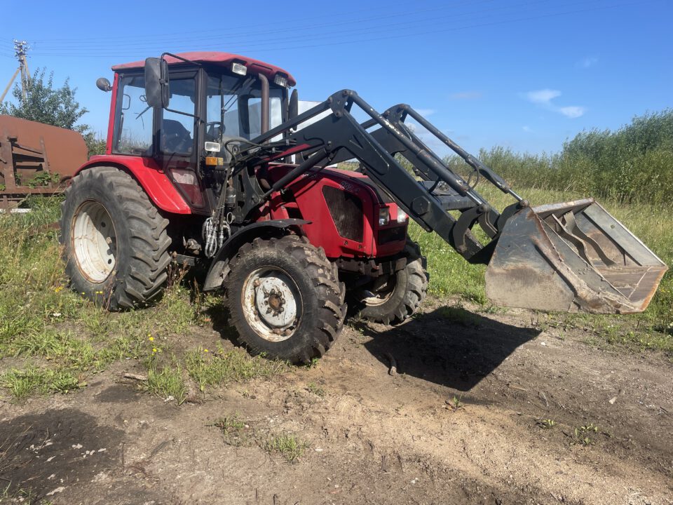 Traktoriai+varoma Priekaba.