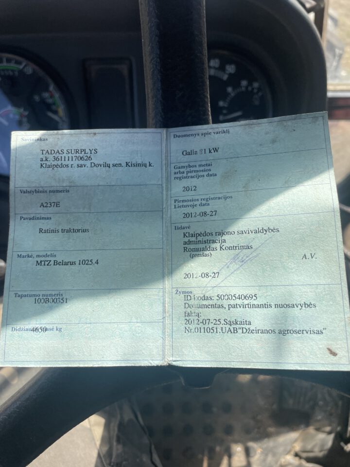 Traktoriai+varoma Priekaba.