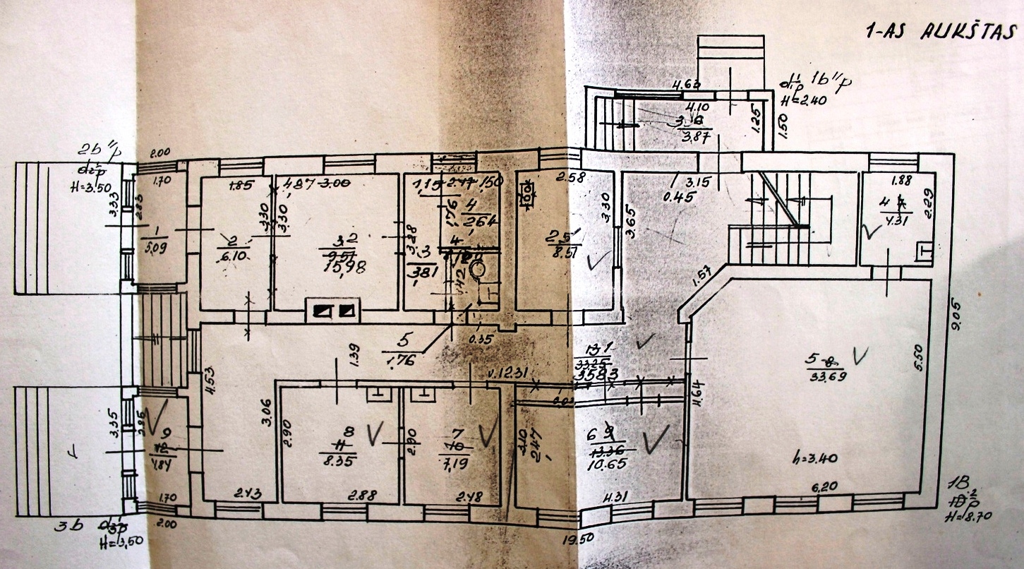Parduodamas administracinis pastatas Ramygalos mstl.