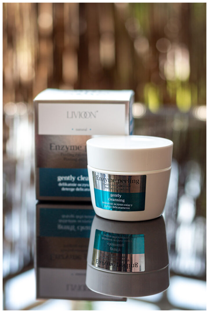 NATŪRALUS FERMENTINIS PILINGAS VEIDUI