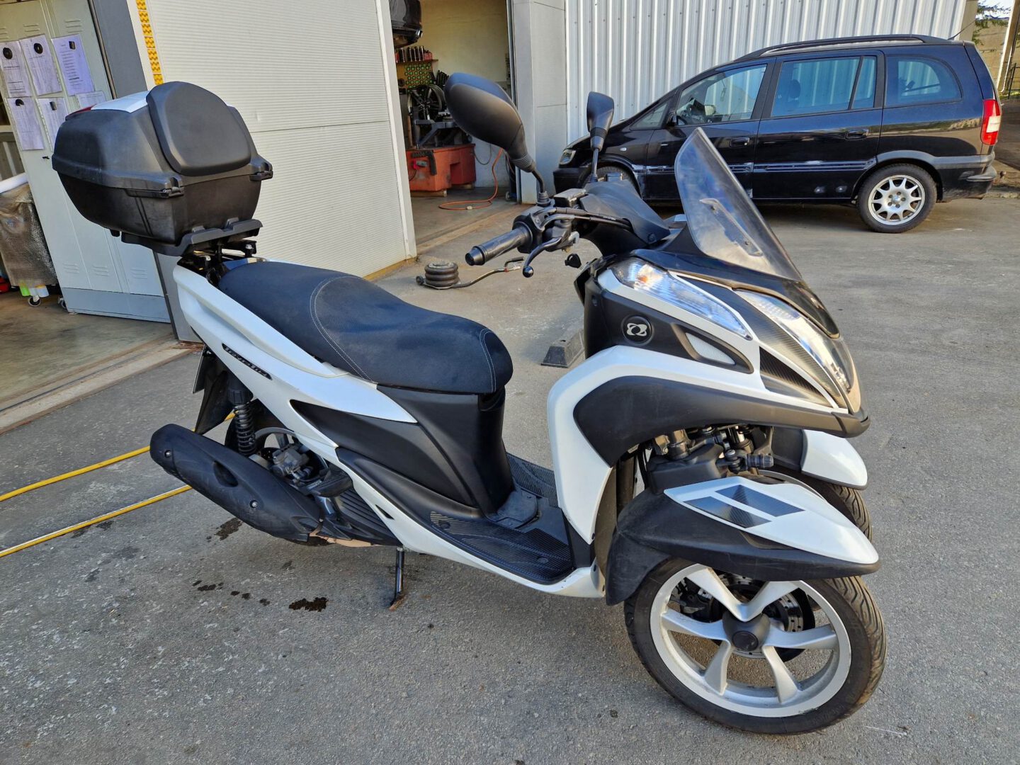 MBK -kita- 125cc, triračiai