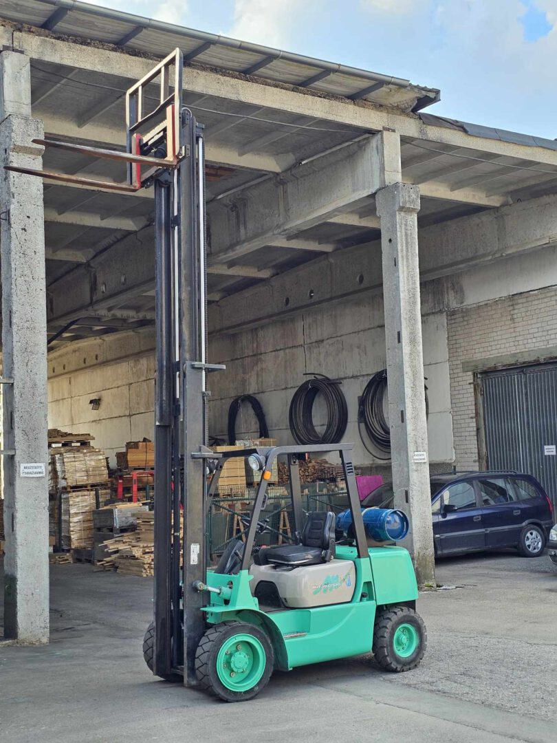 Mitsubishi HAMECH FB30, šakiniai krautuvai