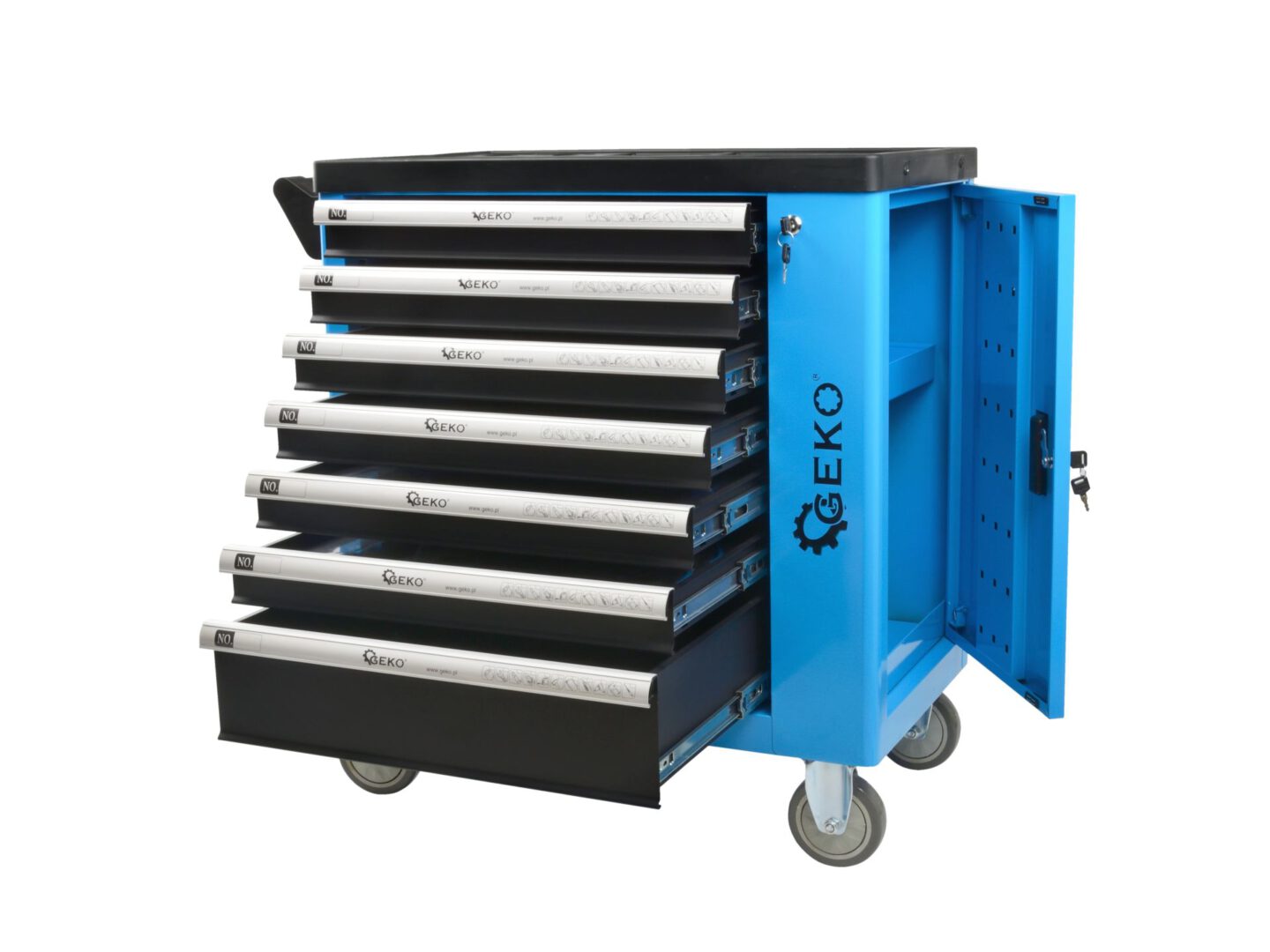 7 Stalčių vežimėlis su įrankiais