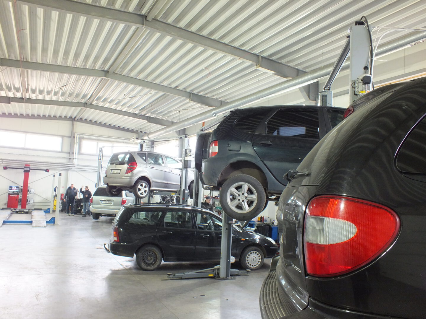 Automobilių remontas. Patikima, greitai, legalu, su garantija.