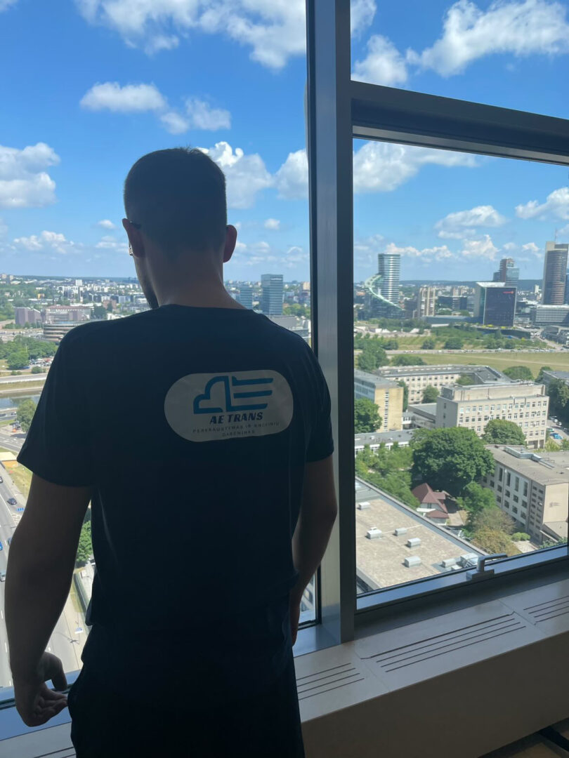 Pervežimas, Perkraustymo paslaugos ! Vilnius.