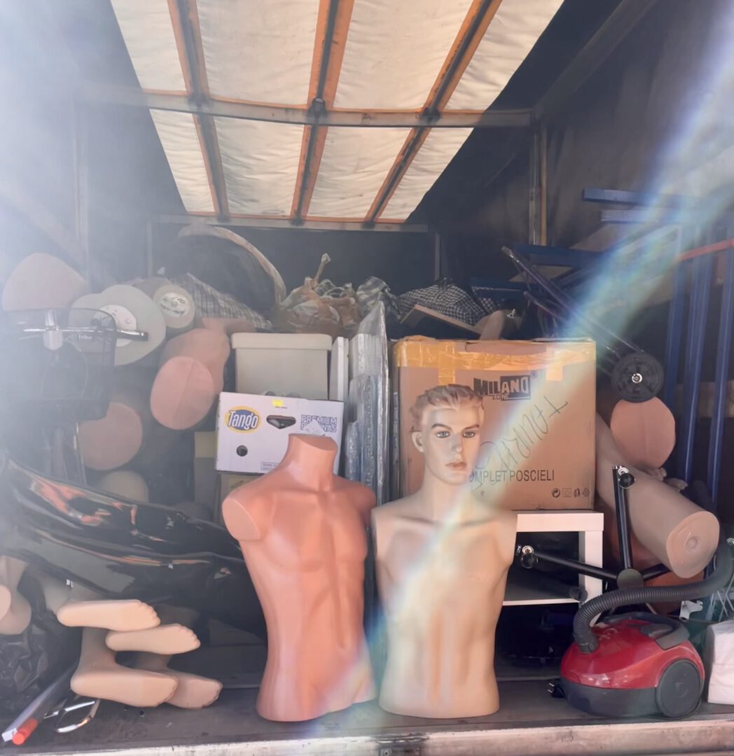 Krovinių pervežimo ir perkraustymo paslaugos