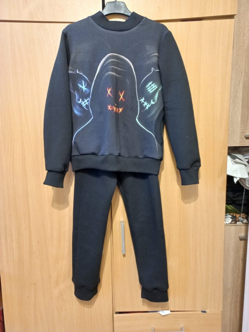 Siuvame vaikiškus rūbus individualiai