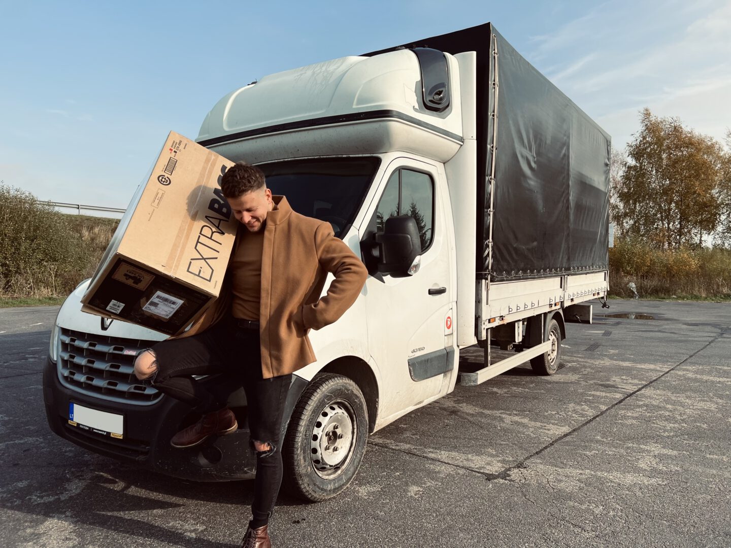 Krovinių pervežimo ir perkraustymo paslaugos