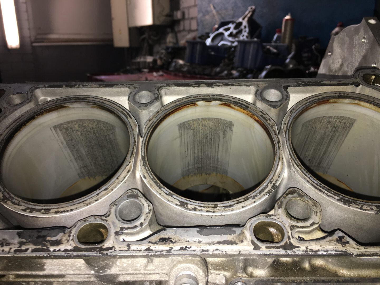 Automobilių remontas. Patikima, greitai, legalu, su garantija.