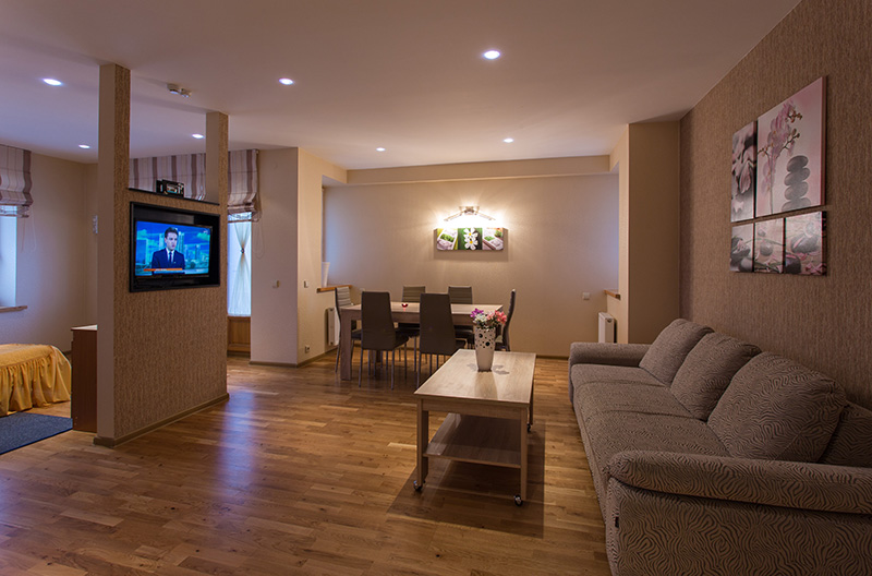 4 KAMBARIŲ APARTAMENTAI, 2 AUKŠTE, Druskininkai