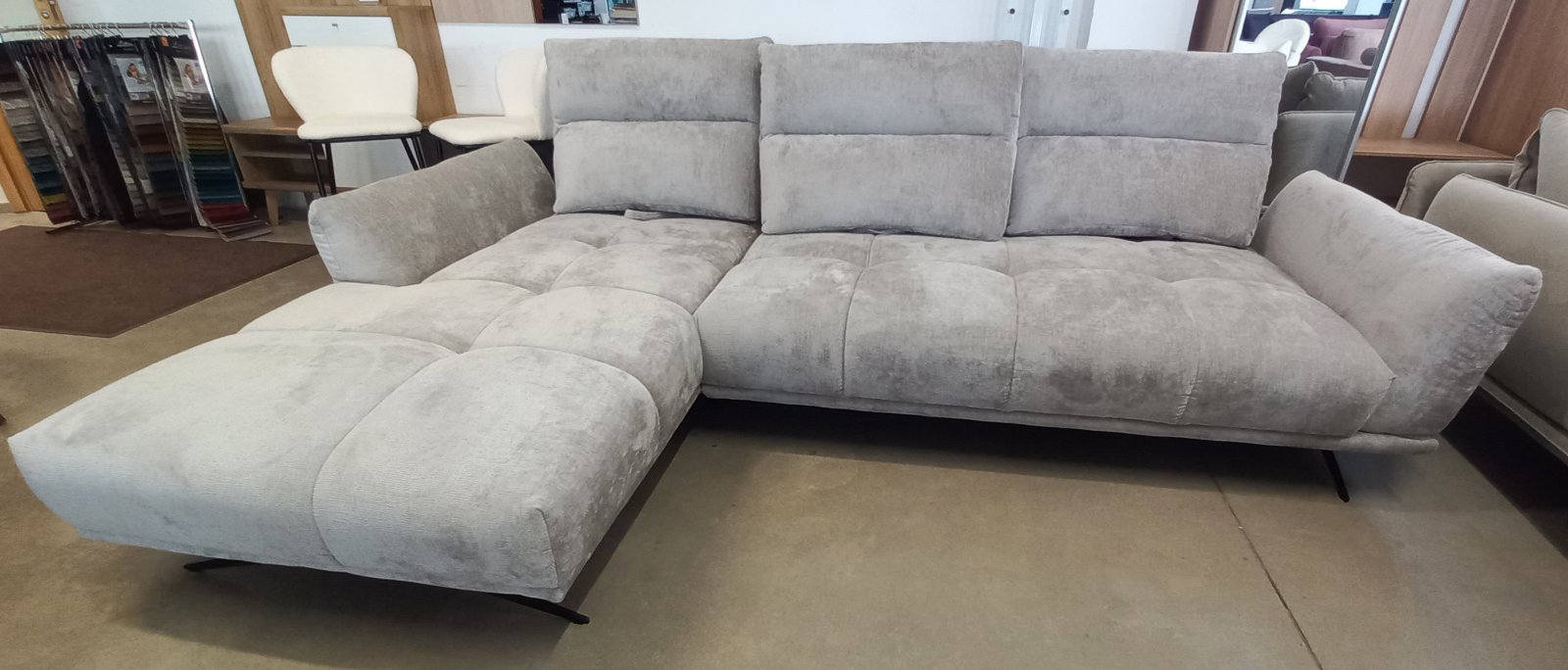 Minkštas kampas GIOVANNI