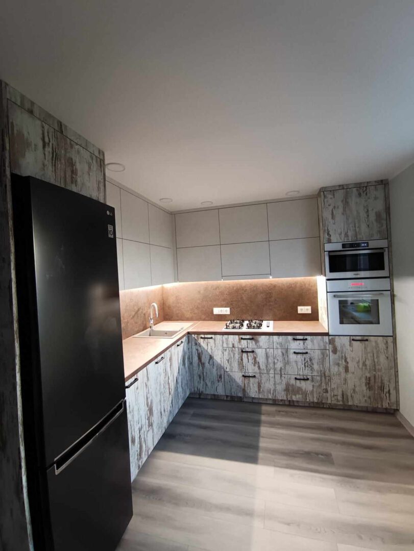 Nestandartinių baldų gamyba, projektavimas, montavimas