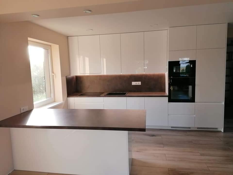 Nestandartinių baldų gamyba, projektavimas, montavimas