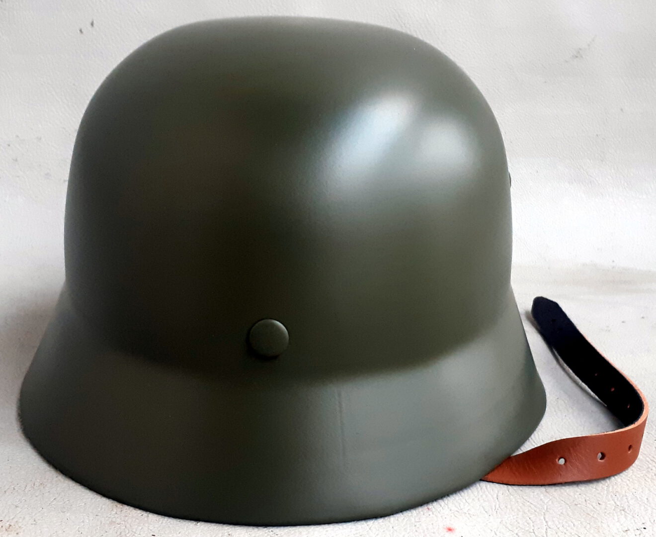Vokiečių M35 Žalias Šalmas Plieninis Su Pošalmiu