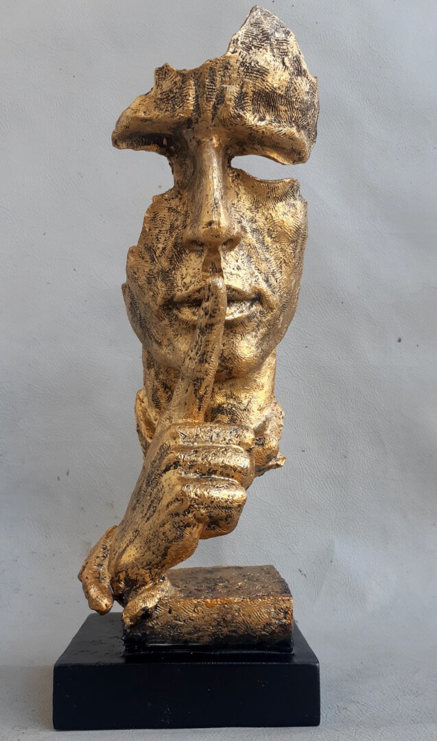 Meniškos skulptūros – Nematau, Negirdžiu, Nekalbu