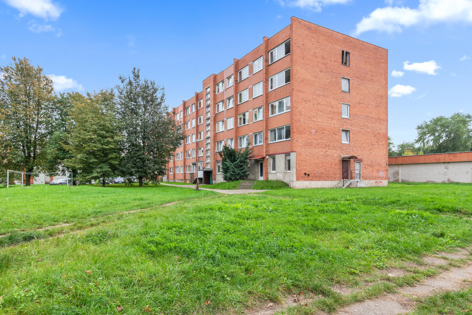 Parduodamas 1 kambario butas