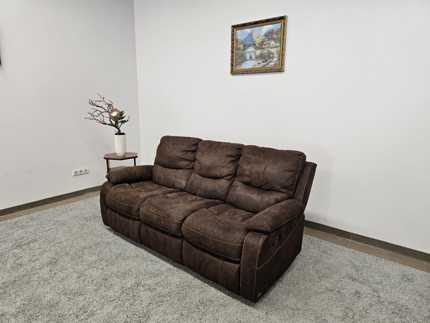 Verstos odos sofa su recliner funkcija
