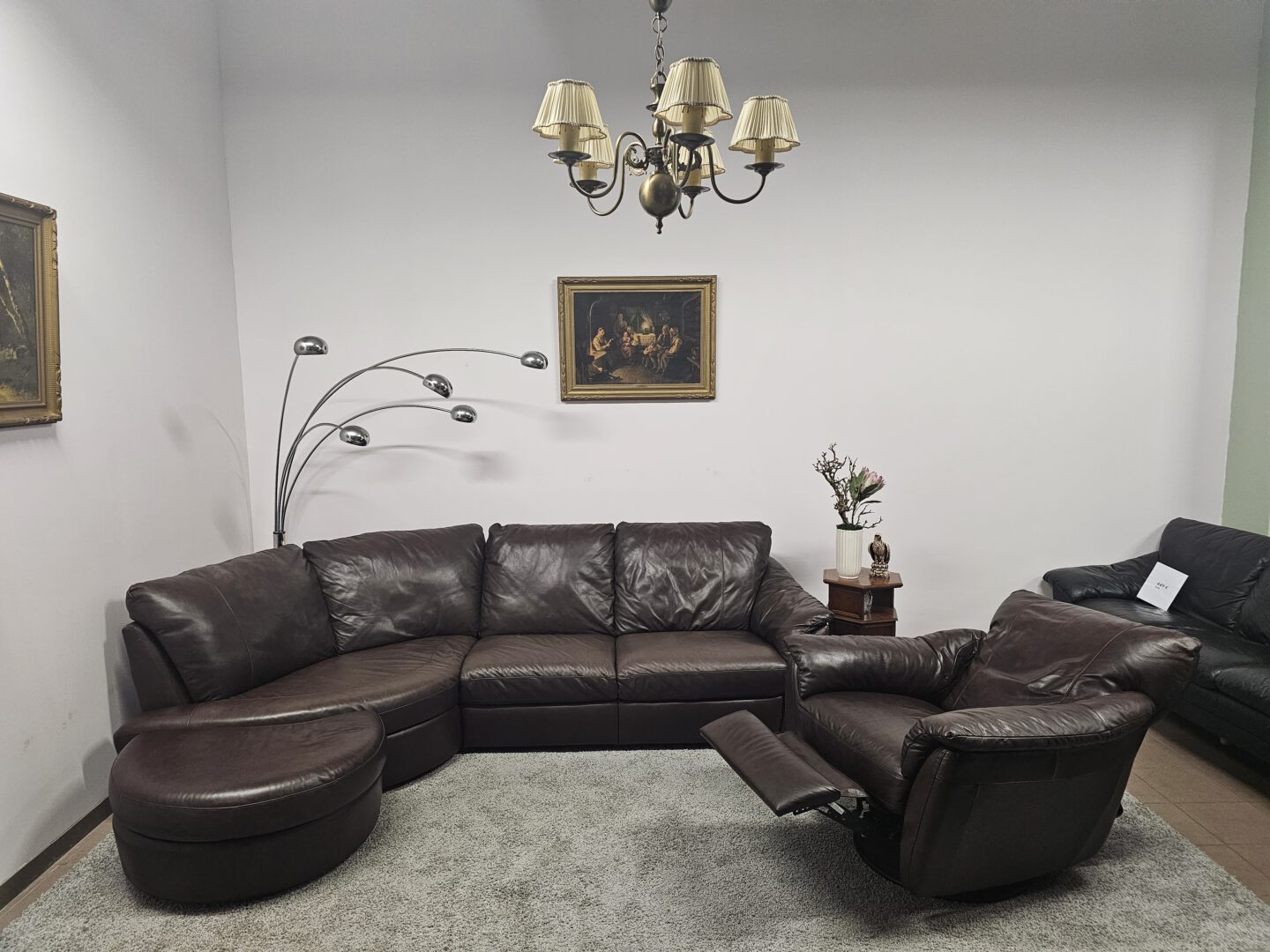 Natūralios Odos Kampas Su Relax Foteliu