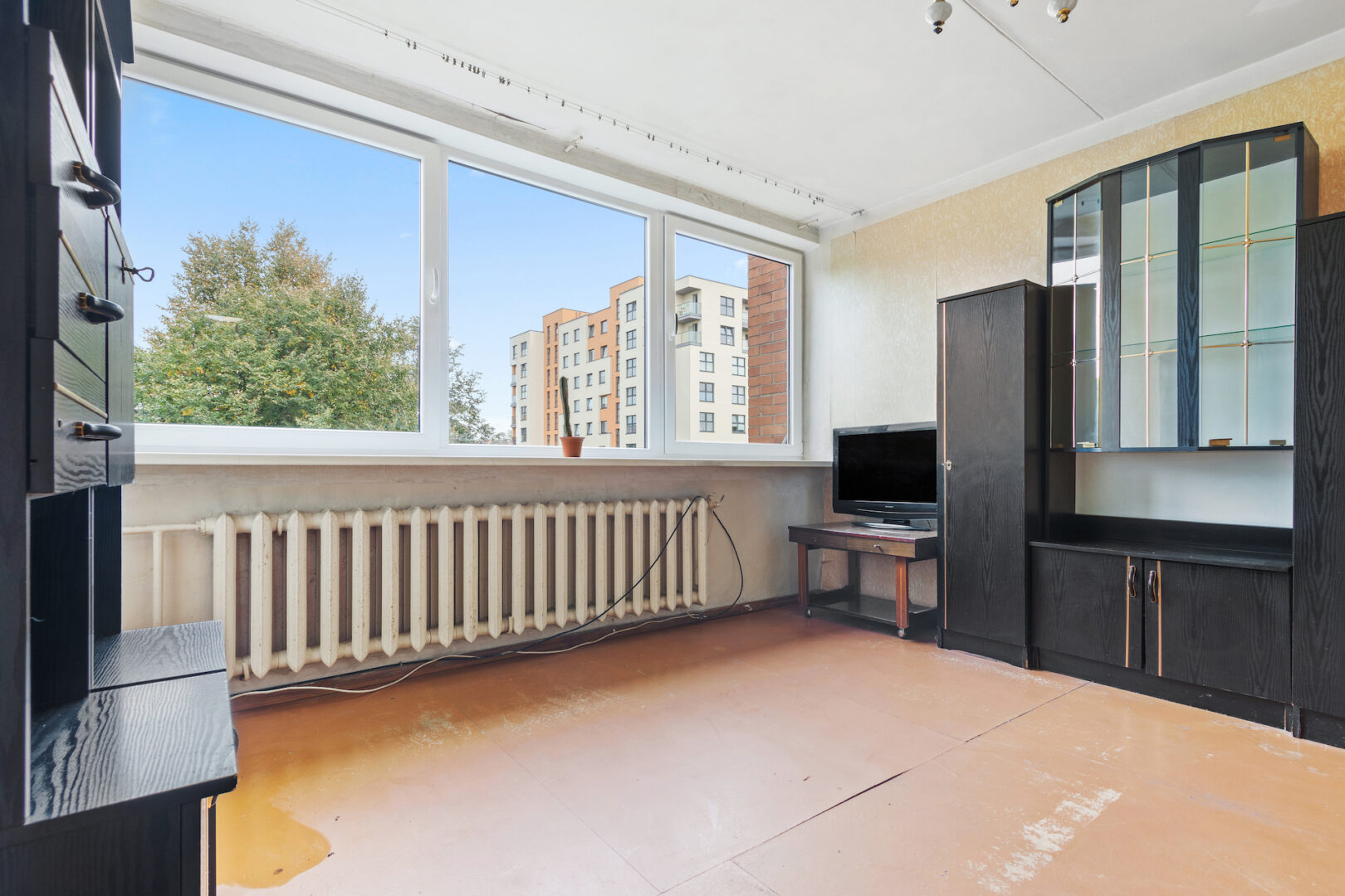 Parduodamas 1 kambario butas