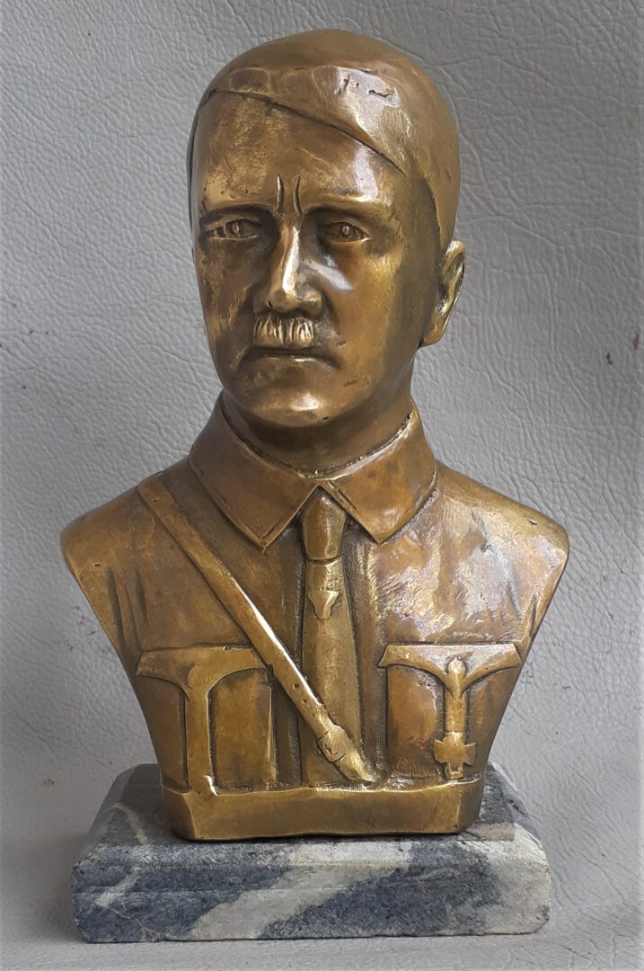 Senas A.hitlerio Bronzinis Sunkus Biustas+dar.