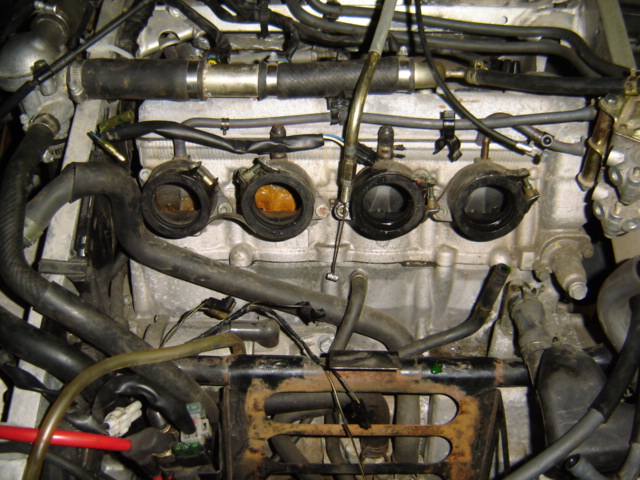 Moto technikos servizas/remonto dirbtuves