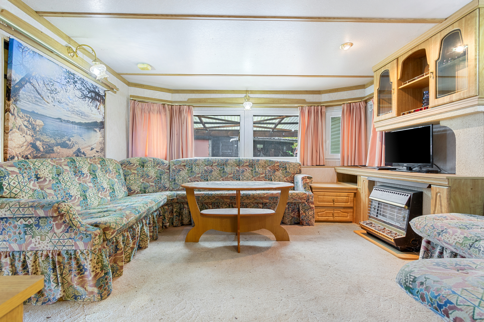 Parduodamas sodo namas prie miško