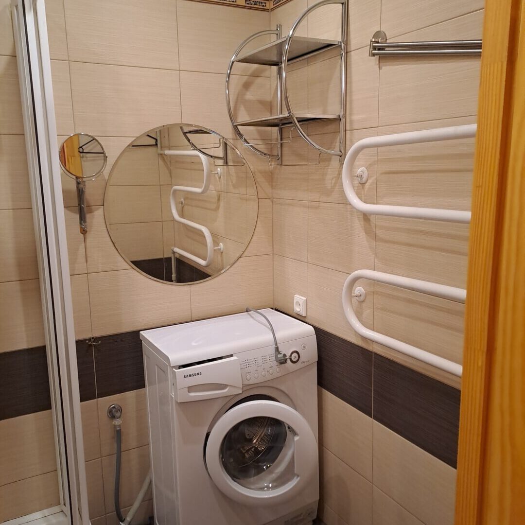 Dviejų kambarių buto nuoma, IV aukšte