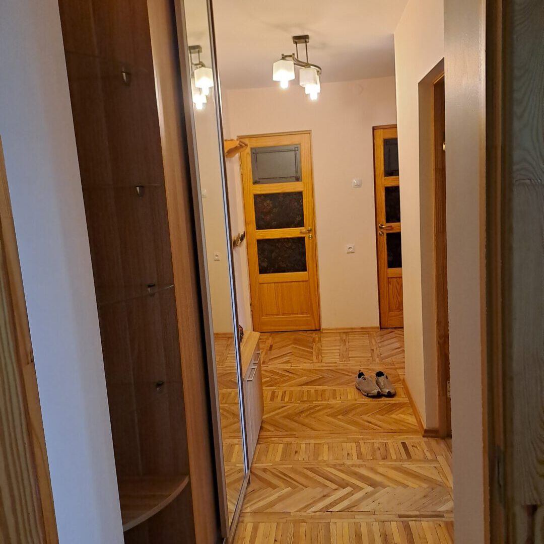 Dviejų kambarių buto nuoma, IV aukšte