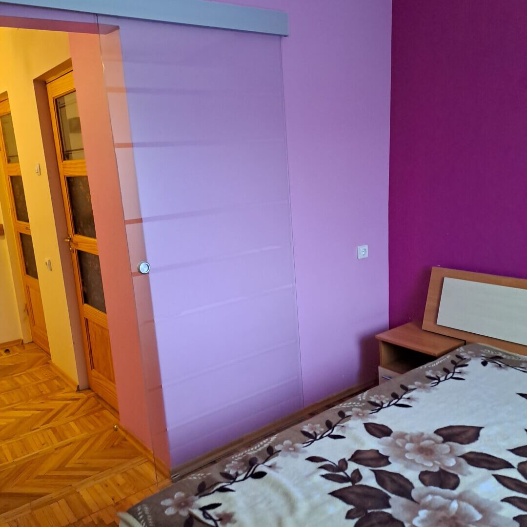 Dviejų kambarių buto nuoma, IV aukšte
