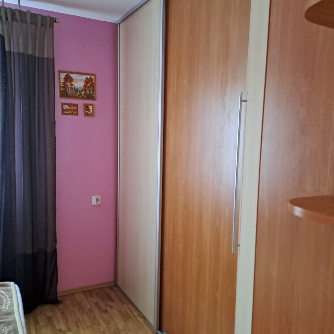 Dviejų kambarių buto nuoma, IV aukšte