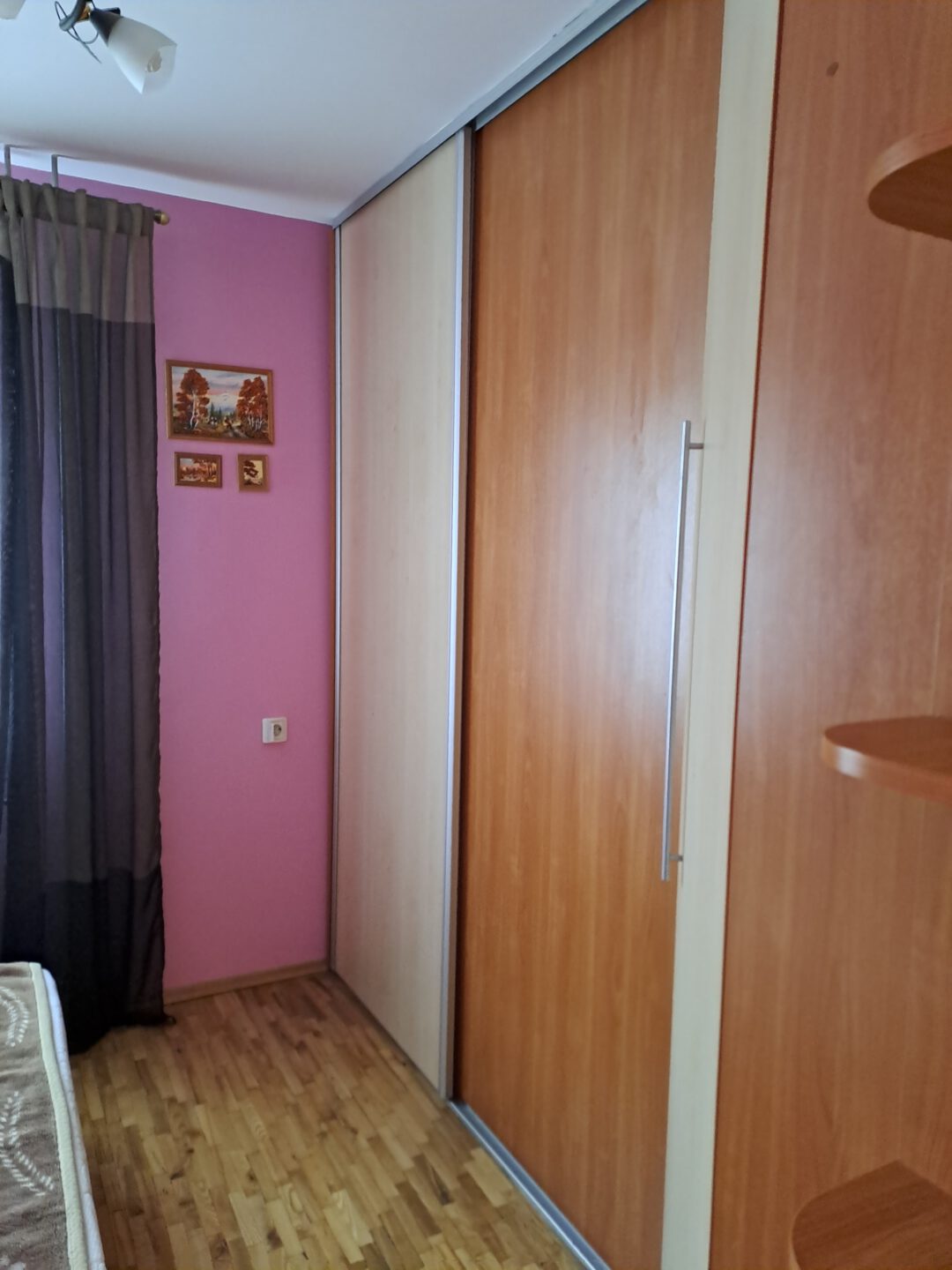 Dviejų kambarių buto nuoma, IV aukšte