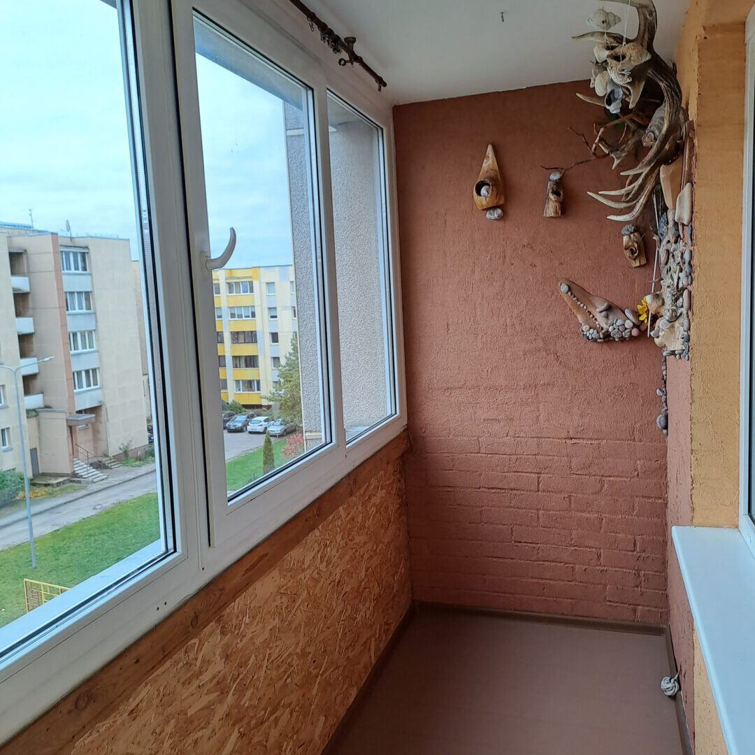 Dviejų kambarių buto nuoma, IV aukšte
