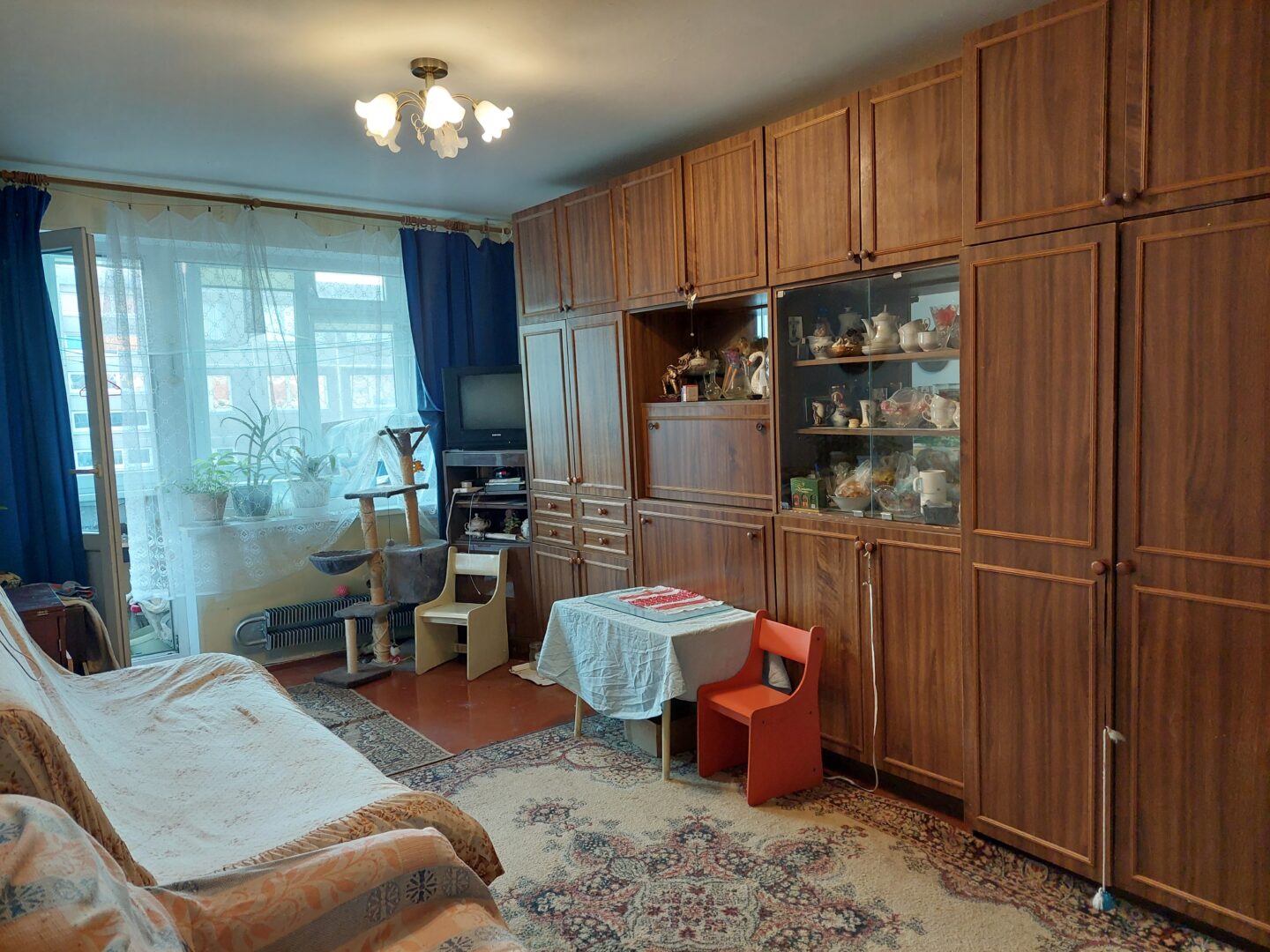 SKUBIAI!!! Parduodamas 2kamb.butas