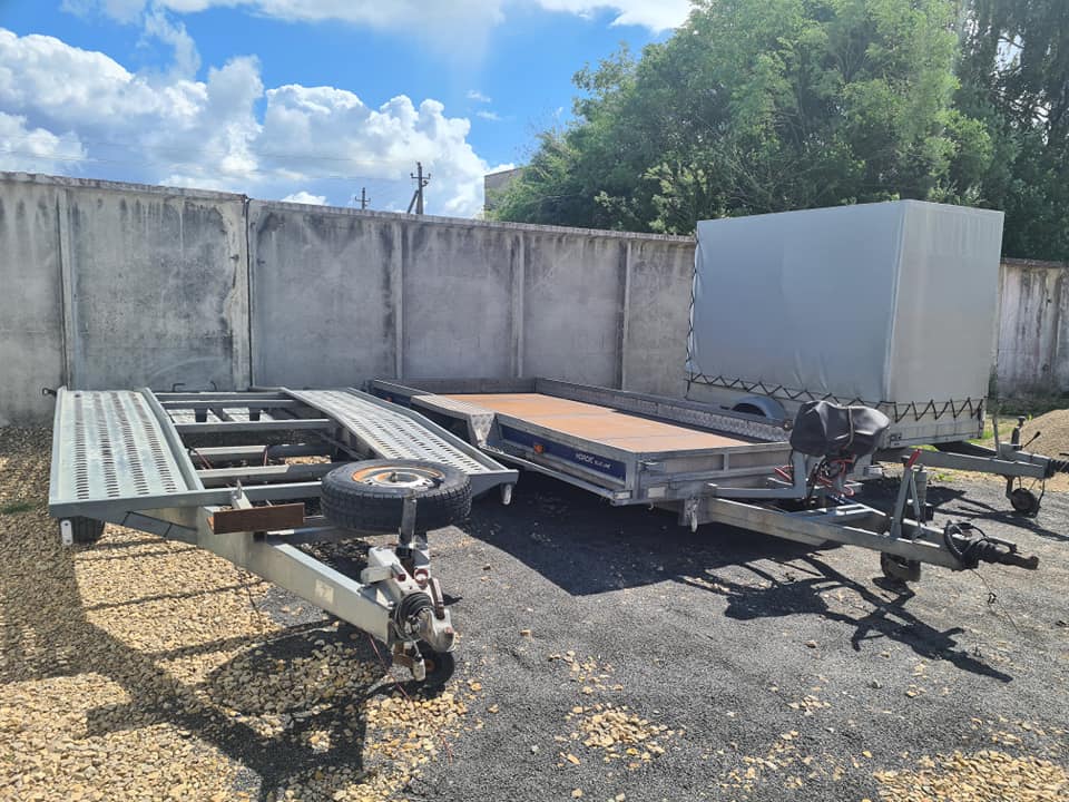 Automobilių, mikroautubusų, vilkikų, puspriekabių nuoma LIETUVOJE