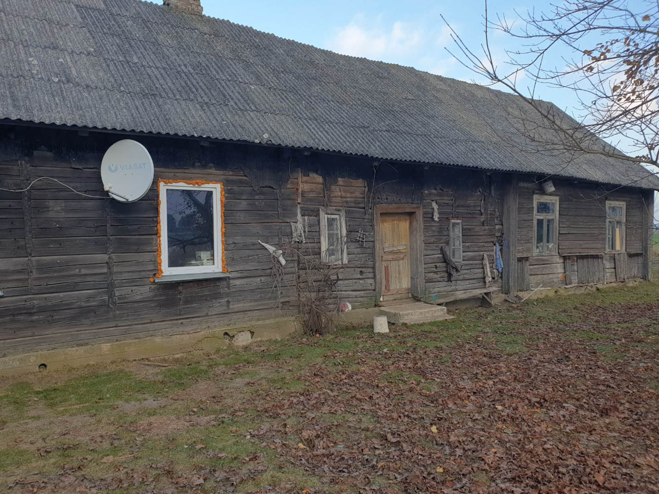 Anykščių raj. Titeikių kaime parduodama sodyba su ferma