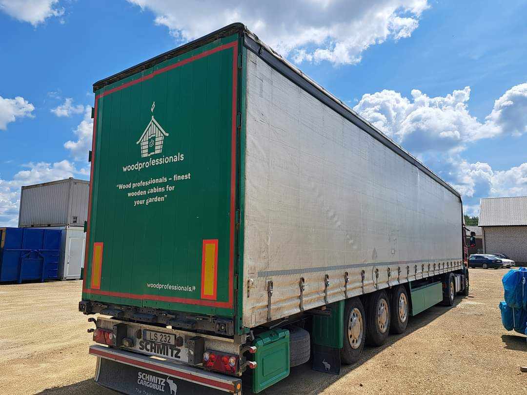 Automobilių, mikroautubusų, vilkikų, puspriekabių nuoma LIETUVOJE