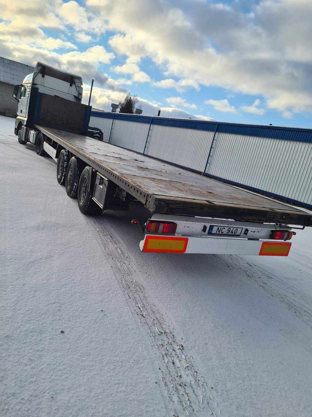 Automobilių, mikroautubusų, vilkikų, puspriekabių nuoma LIETUVOJE