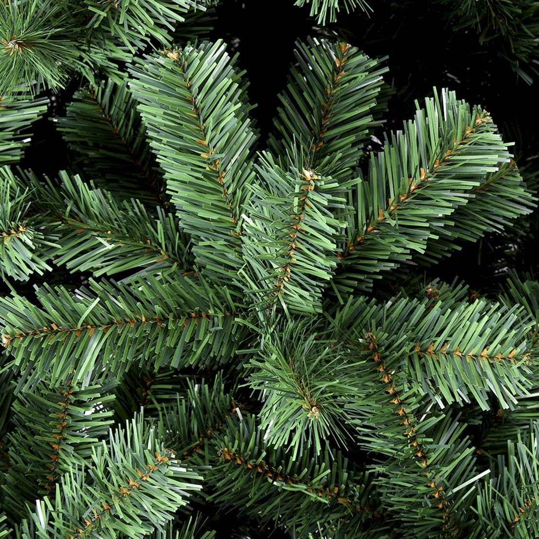 Dirbtinė Kalėdų eglutė 150 cm.