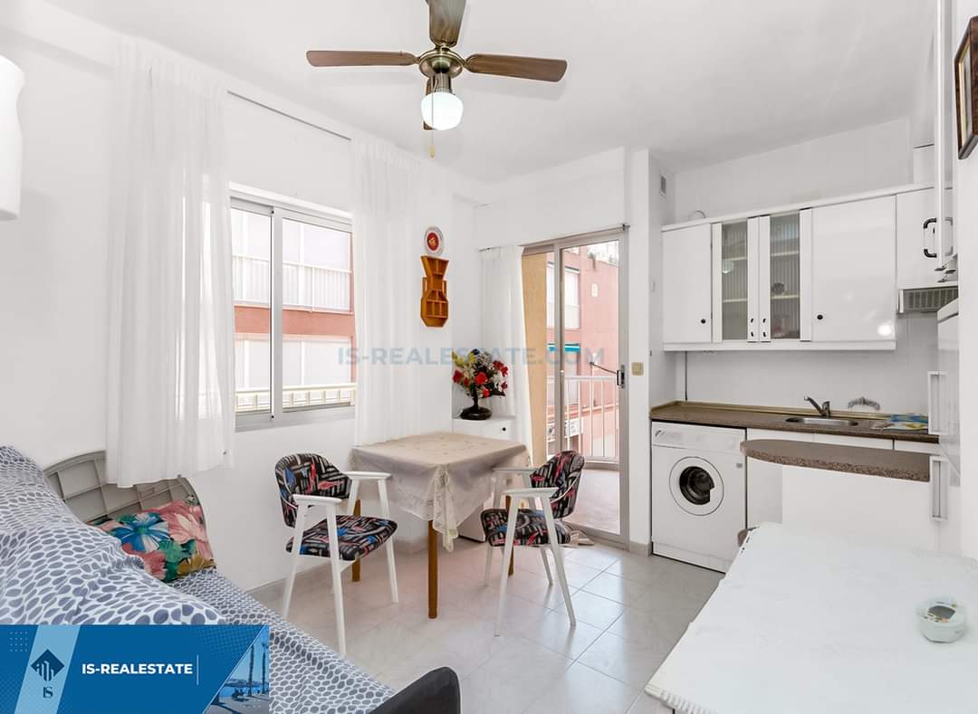 Parduodamas 2 kambarių apartamentas Ispanijoje