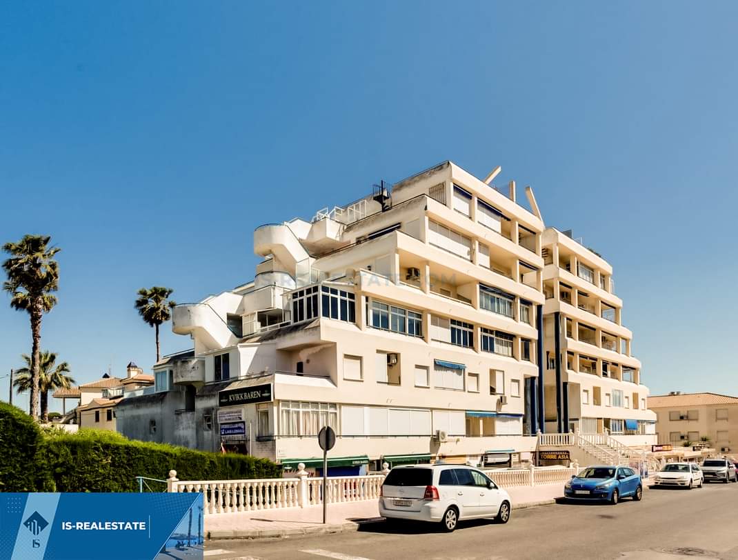 Parduodamas 3 kambarių, dviejų aukštų apartamentas, Ispanijoje