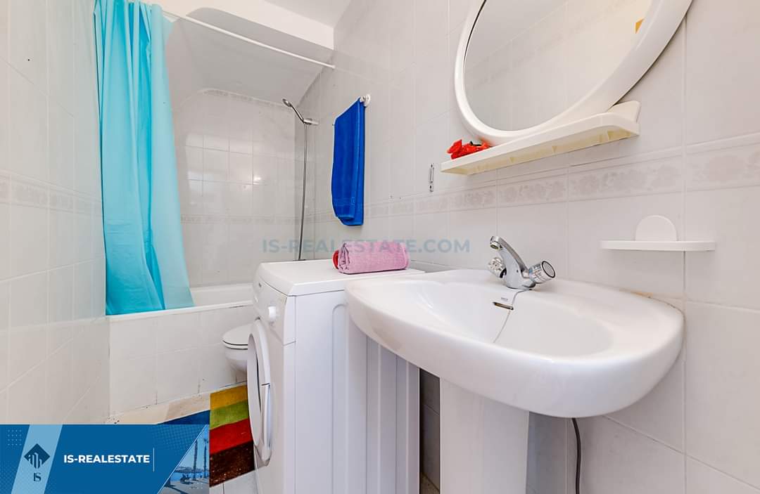 Parduodamas 3 kambarių, dviejų aukštų apartamentas, Ispanijoje