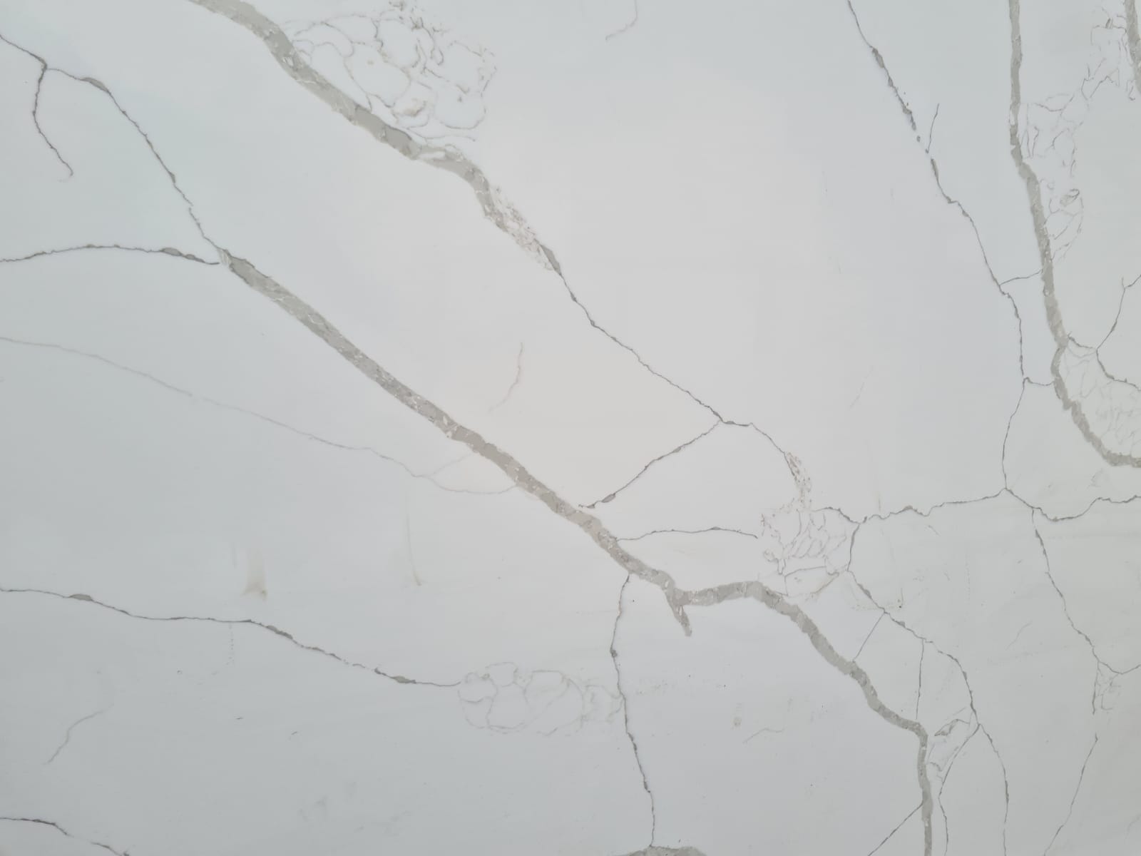 Kvarco Stalviršiai | Virtuviniai stalviršiai | Dirbtinio akmens stalviršiai |