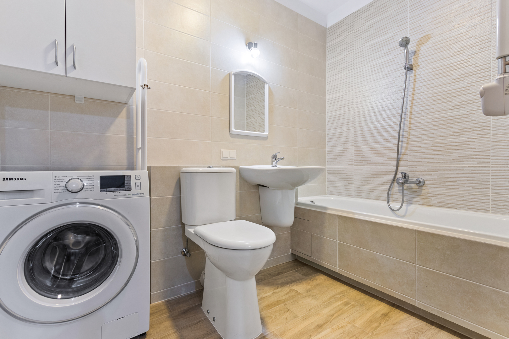 Parduodamas jaukus butas