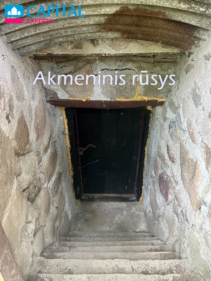 Parduodama jauki sodyba su tvenkiniu ir pirtimi