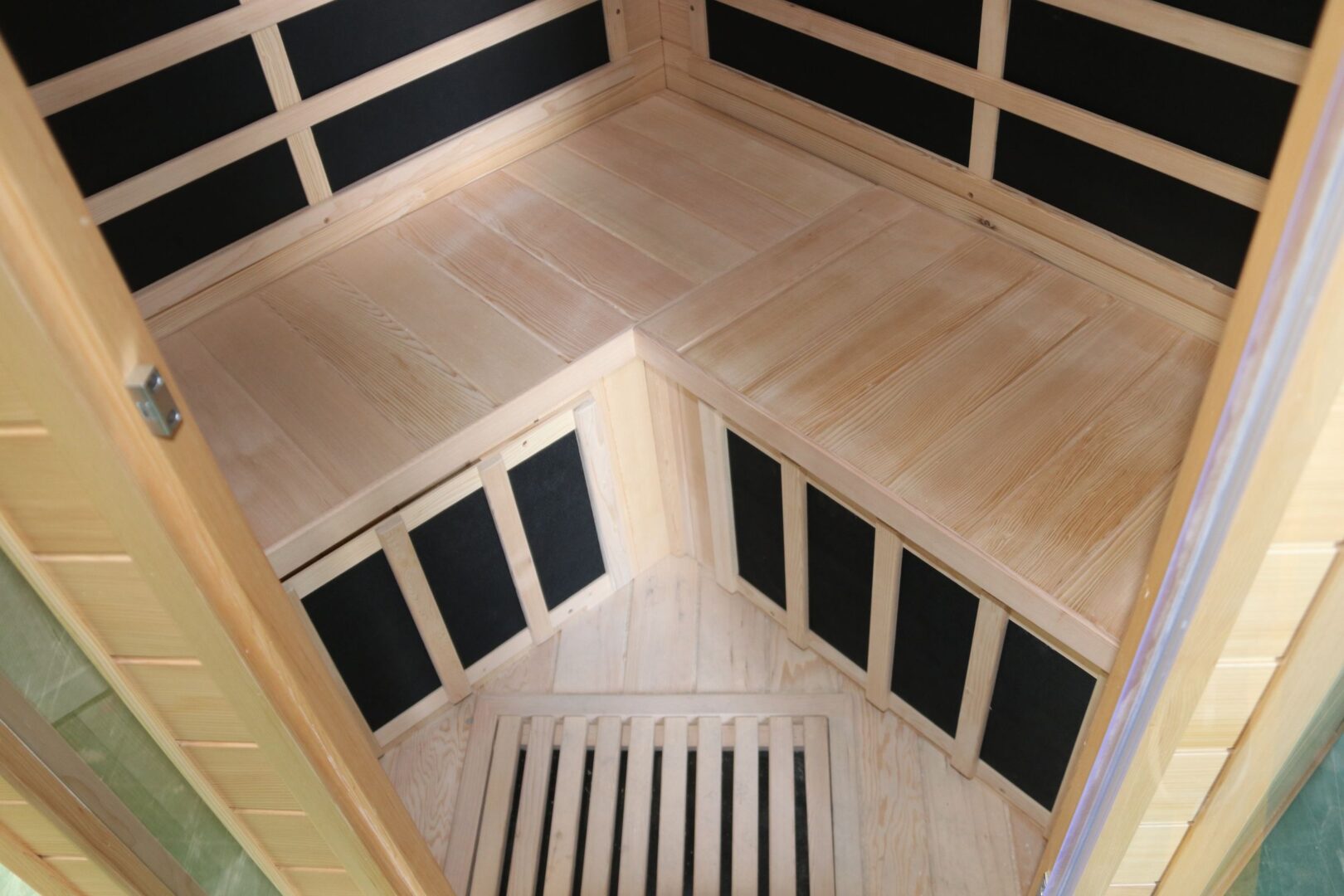 Infraraudonųjų spindulių sauna LUNA 2/3