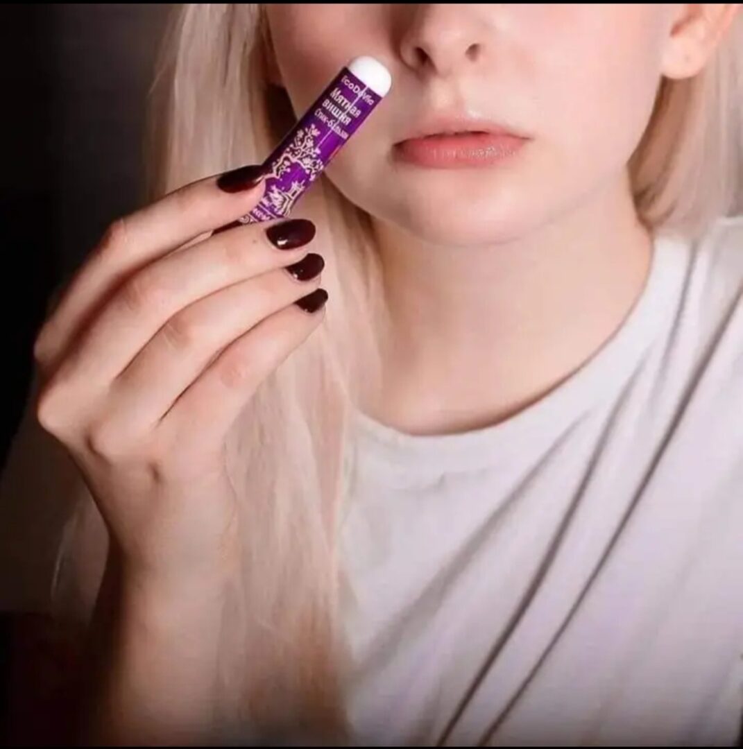 Balzamas pieštukas Mėtinė vyšnia