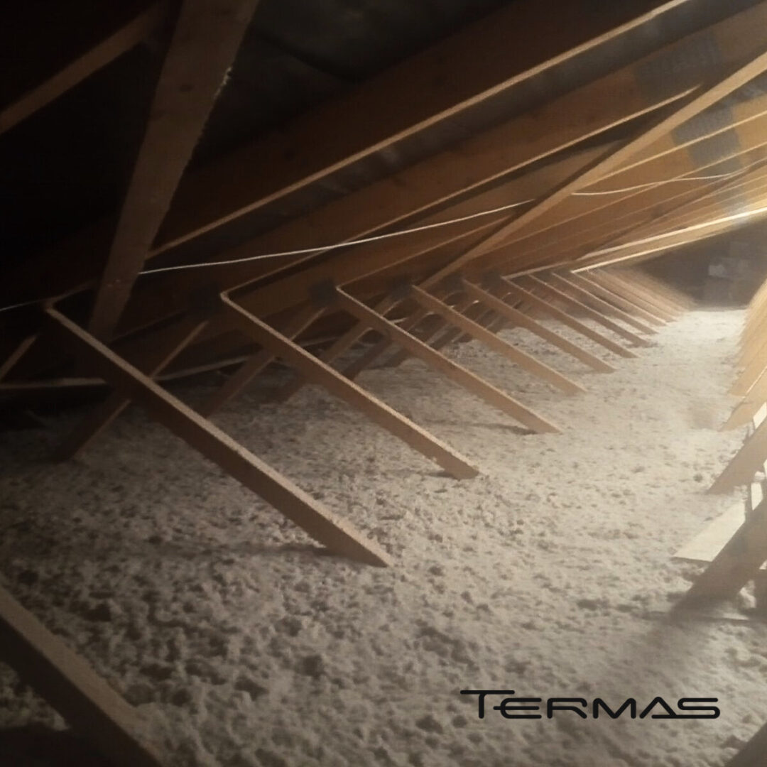 Šiltinimas purškiamomis biriomis vatomis