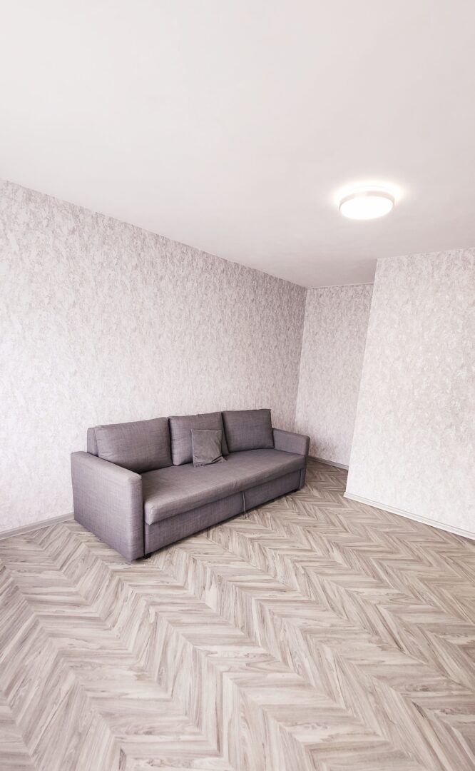 Parduodamas 2 kambarių butas 43 kv.m