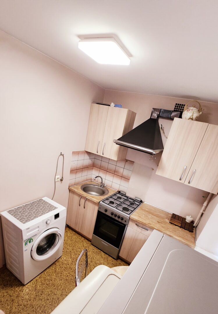 Parduodamas 2 kambarių butas 43 kv.m