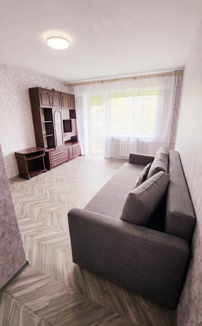 Parduodamas 2 kambarių butas 43 kv.m